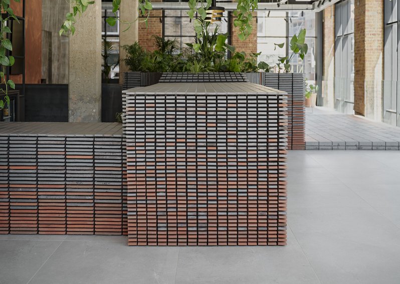 Cdw Installation Solus Ceramics Szczepaniak Astridge Henry Woide Print 002